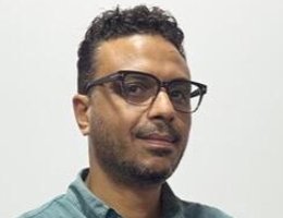 العميل Farghaly Helms