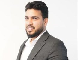 العميل Kyle Lopes