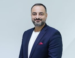 العميل Ali Taha