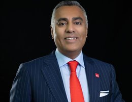 Agent Nigel Siwani