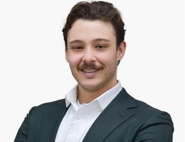 العميل Zaki Daher