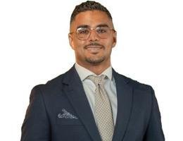 العميل Attila Davandy