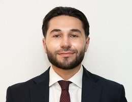 العميل Robert Meehan