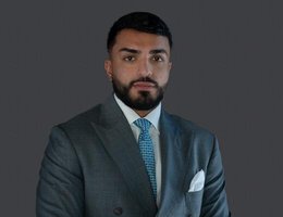 العميل Kais Khan