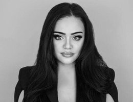 العميل Taisia Graves