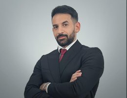 العميل Tariq Kamsheh