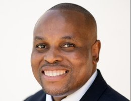 العميل Sipho Nkhoma