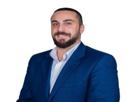 العميل Nader Alchati