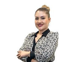 العميل Alba Cela