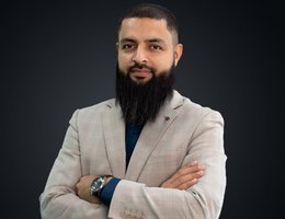 العميل Amir Raheel