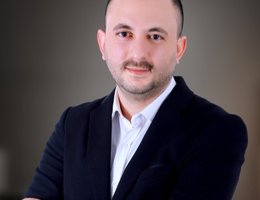 العميل fayez Ben Ahmed