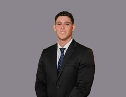 العميل Cole Van Tonder