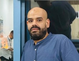 العميل Waleed Afifi