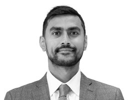العميل Asim Naim