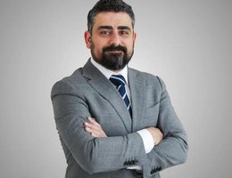 العميل Monzer Moustafa Shakaroun