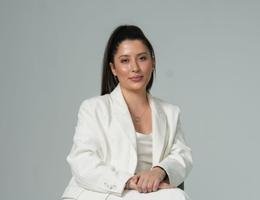 Angela Reznic