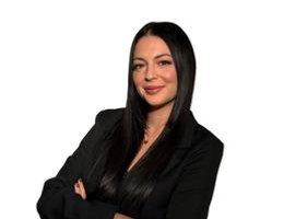 Agent Julia Bellissimo