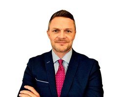 العميل Michael Magee