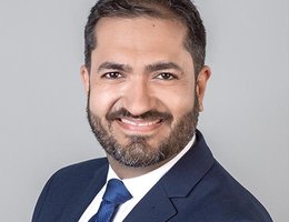 العميل Dheeraj Motwani