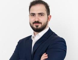 العميل Omar Matar