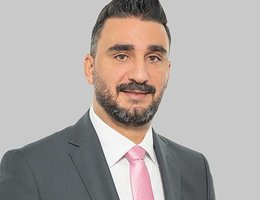 العميل Ahmad Taha