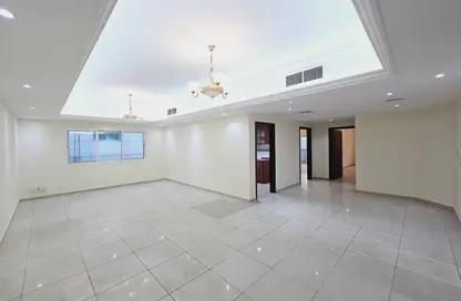 Apartment - 2 Bedrooms - 3 Bathrooms for rent in Al Menhali Building - Oud Metha - Bur Dubai - Dubai