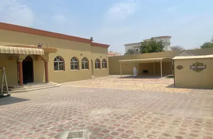 Villa - 3 Bedrooms - 5 Bathrooms for rent in Al Dhait South - Al Dhait - Ras Al Khaimah