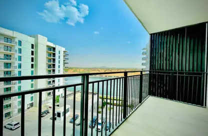 Apartment - 1 Bedroom - 1 Bathroom for rent in Waters Edge - Yas Island - Abu Dhabi