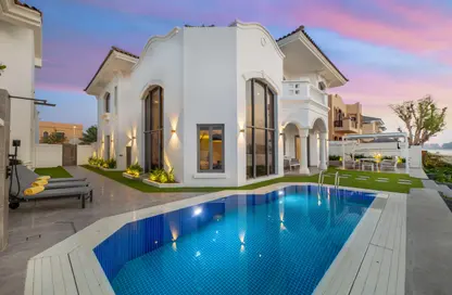 Villa - 4 Bedrooms - 6 Bathrooms for rent in Garden Homes Frond L - Garden Homes - Palm Jumeirah - Dubai
