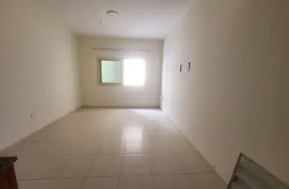 Apartment - Studio - 1 Bathroom for rent in Al Butina - Sharjah