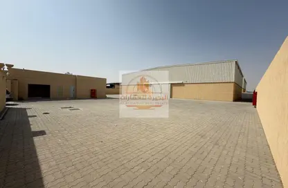 مصنع - استوديو - 4 حمامات للايجار في الصجعة الصناعية - آلصجعه - الشارقة