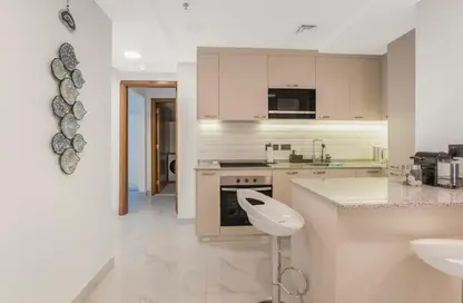 Apartment - 1 Bedroom - 2 Bathrooms for rent in Continental Tower - Dubai Marina - Dubai