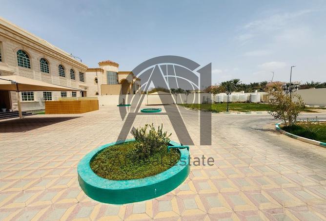 15008802 - Property Image 2