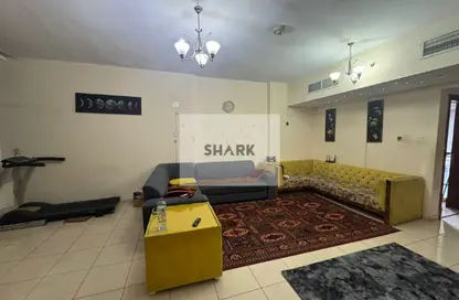 شقة - غرفة نوم - 2 حمامات للبيع في أورينت تاور 1 - أورينت تاور - البستان - عجمان