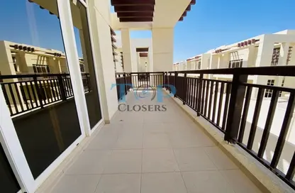 Apartment - 3 Bedrooms - 4 Bathrooms for rent in Al Dafeinah - Asharej - Al Ain