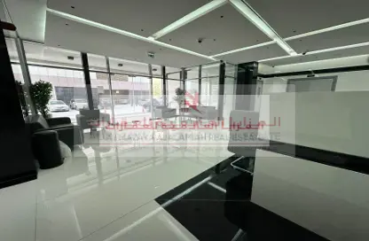 شقة - 2 غرف نوم - 3 حمامات للايجار في برج الشهد - الخان لاجون - الخان - الشارقة