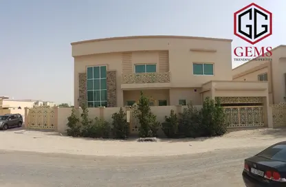 فيلا - 5 غرف نوم - 6 حمامات للايجار في بوابة الخيل - حدائق الإمارات 1 - القوز - دبي