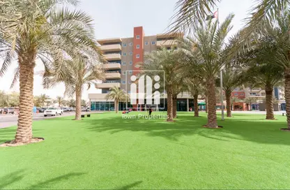 Apartment - 2 Bedrooms - 2 Bathrooms for rent in Al Reef Downtown - Al Reef - Abu Dhabi