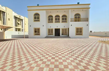 Villa - 5 Bedrooms for rent in Al Suyoh 7 - Al Suyoh - Sharjah