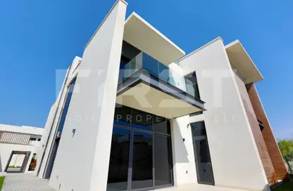 Villa - 4 Bedrooms - 5 Bathrooms for rent in West Yas - Yas Island - Abu Dhabi