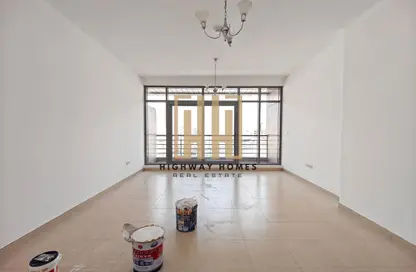 Apartment - 3 Bedrooms - 5 Bathrooms for rent in UOS - Muwaileh Commercial - Sharjah