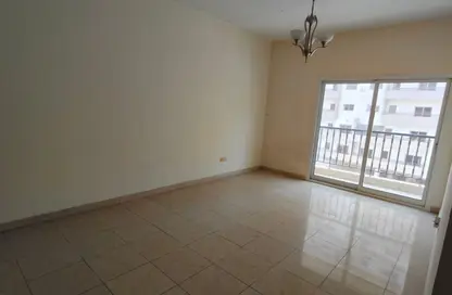 Apartment - 1 Bedroom - 2 Bathrooms for sale in Classic Apartments - CBD (Central Business District) - International City - Dubai