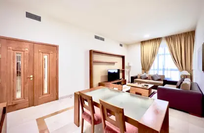 Apartment - 2 Bedrooms - 4 Bathrooms for rent in Al Otaiba Tower - Electra Street - Abu Dhabi