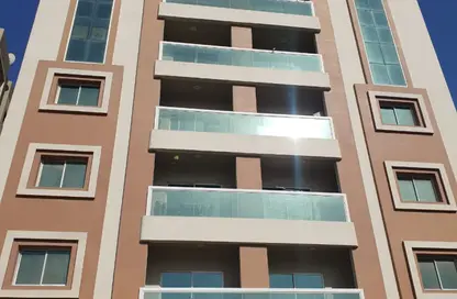 عمارة بالكامل - 8 غرف نوم - 8 حمامات للبيع في الرميلة 2 - الرميلة - عجمان