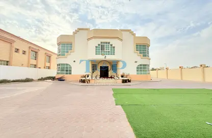 Villa - 6 Bedrooms - 7+ Bathrooms for rent in Gafat Al Nayyar - Zakher - Al Ain