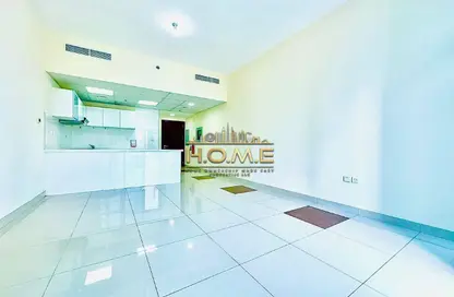 Apartment - 3 Bedrooms - 4 Bathrooms for sale in Marina Wharf 2 - Marina Wharf - Dubai Marina - Dubai