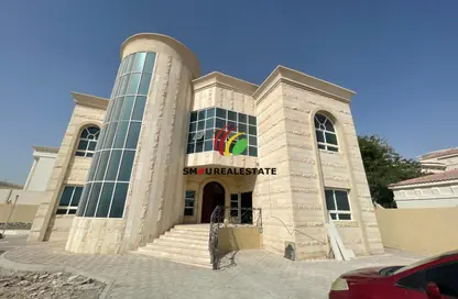 Villa - 7 Bedrooms - 7+ Bathrooms for rent in Shakhbout City - Abu Dhabi