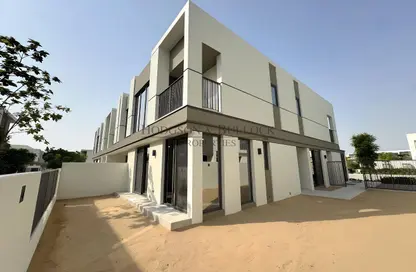 Townhouse - 4 Bedrooms - 6 Bathrooms for sale in Aura - Tilal Al Ghaf - Dubai