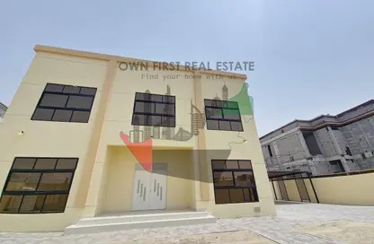 Villa - 4 Bedrooms - 6 Bathrooms for rent in Al Aweer 1 - Al Aweer - Dubai