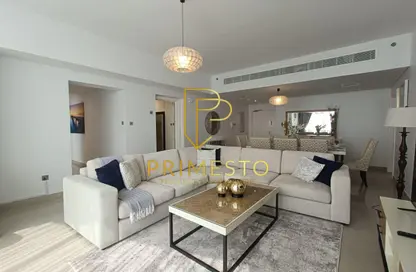 Apartment - 3 Bedrooms - 4 Bathrooms for rent in Etihad Tower 2 - Etihad Towers - Corniche Road - Abu Dhabi